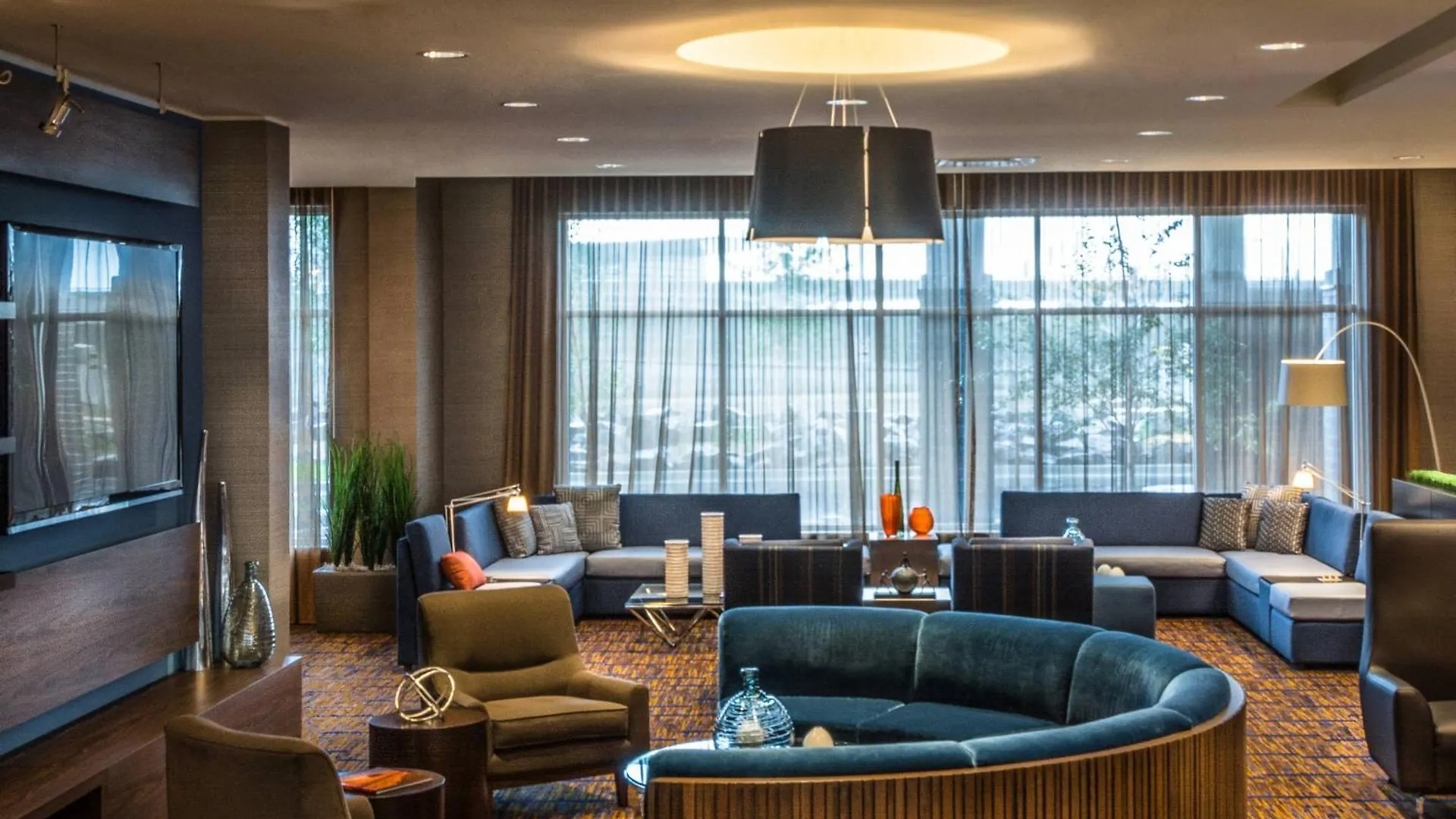Courtyard By Marriott Winnipeg Airport