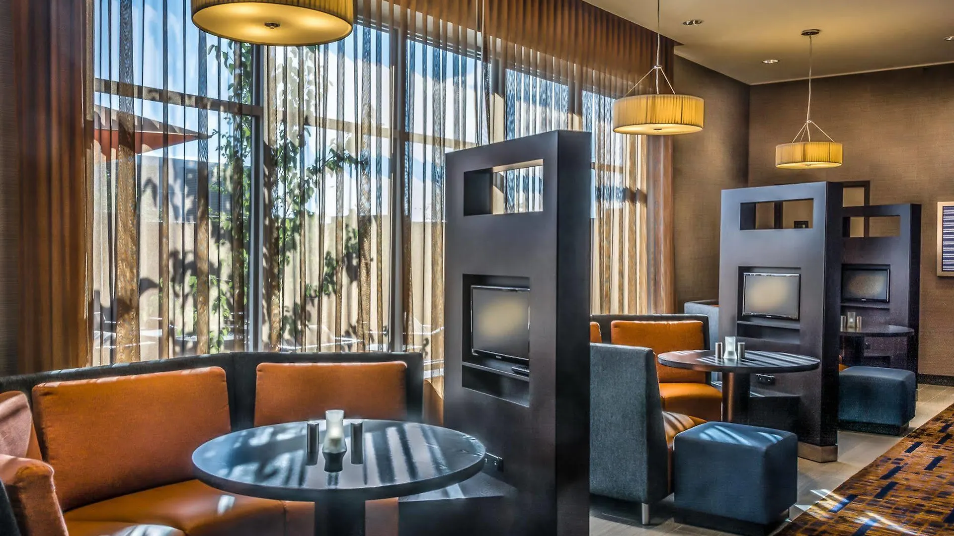 Courtyard By Marriott Winnipeg Airport 4*,  Canadá