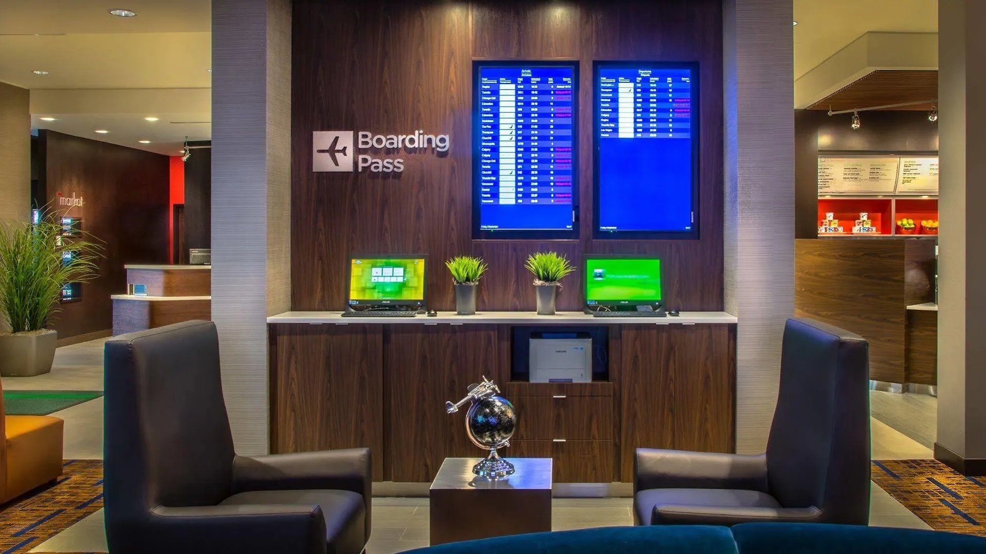 Courtyard By Marriott Winnipeg Airport Hotel